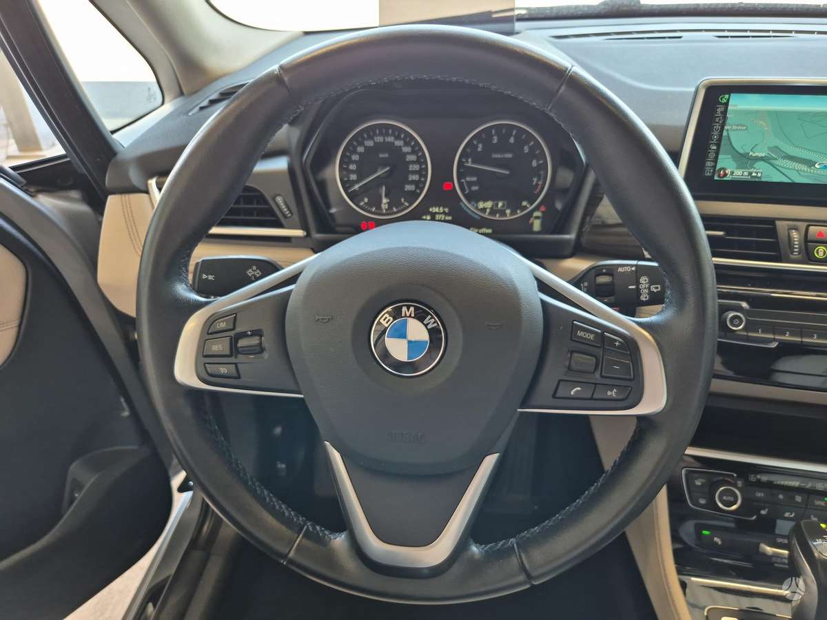 BMW 225 Active Tourer, 2.0 l., Минивэн