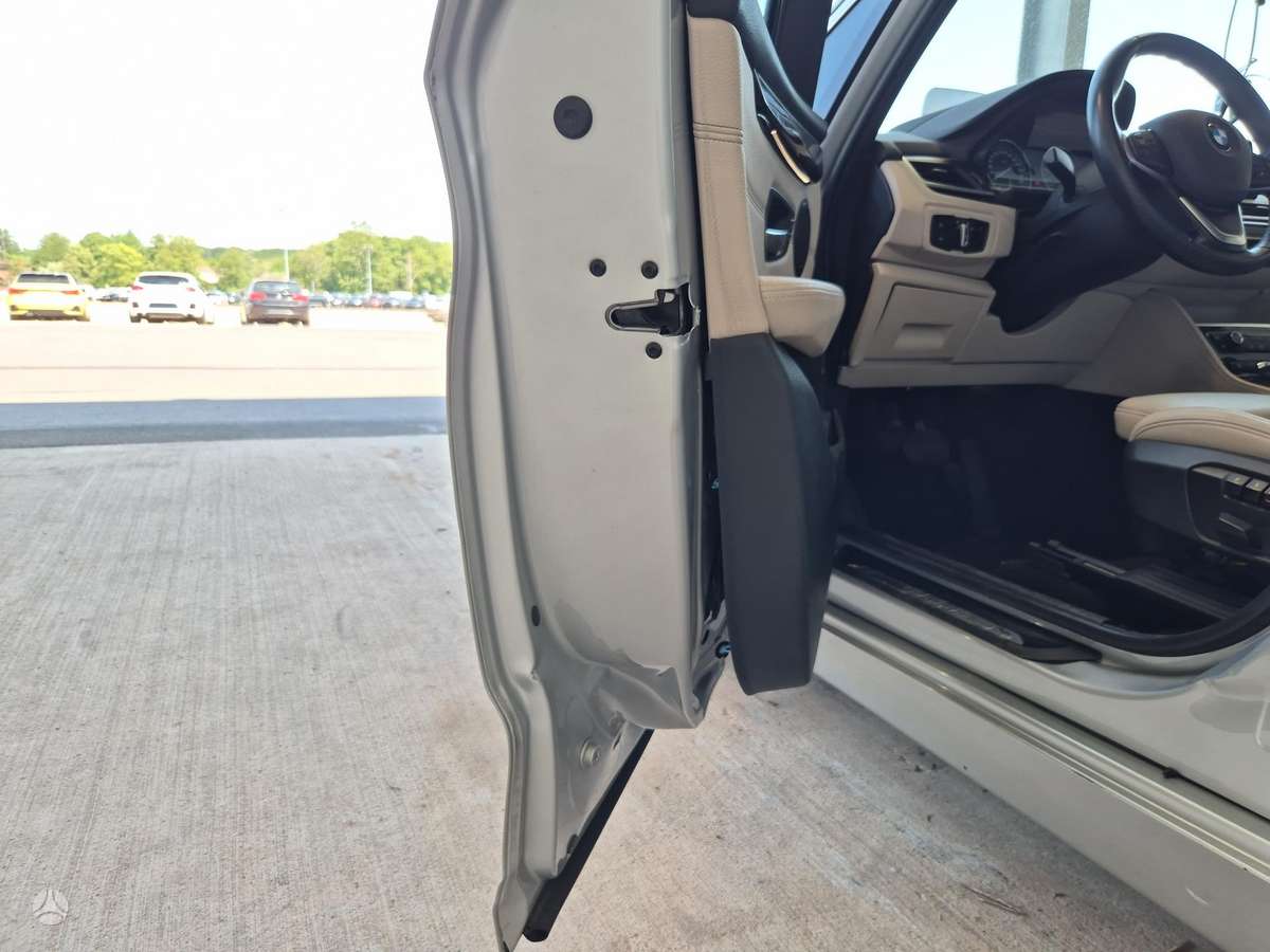 BMW 225 Active Tourer, 2.0 l., Минивэн