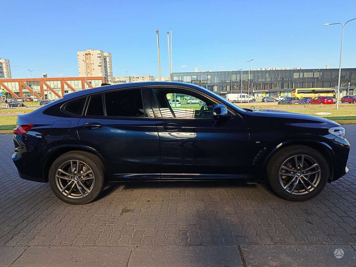 BMW X4, 2.0 l., Внедорожник / Кроссовер