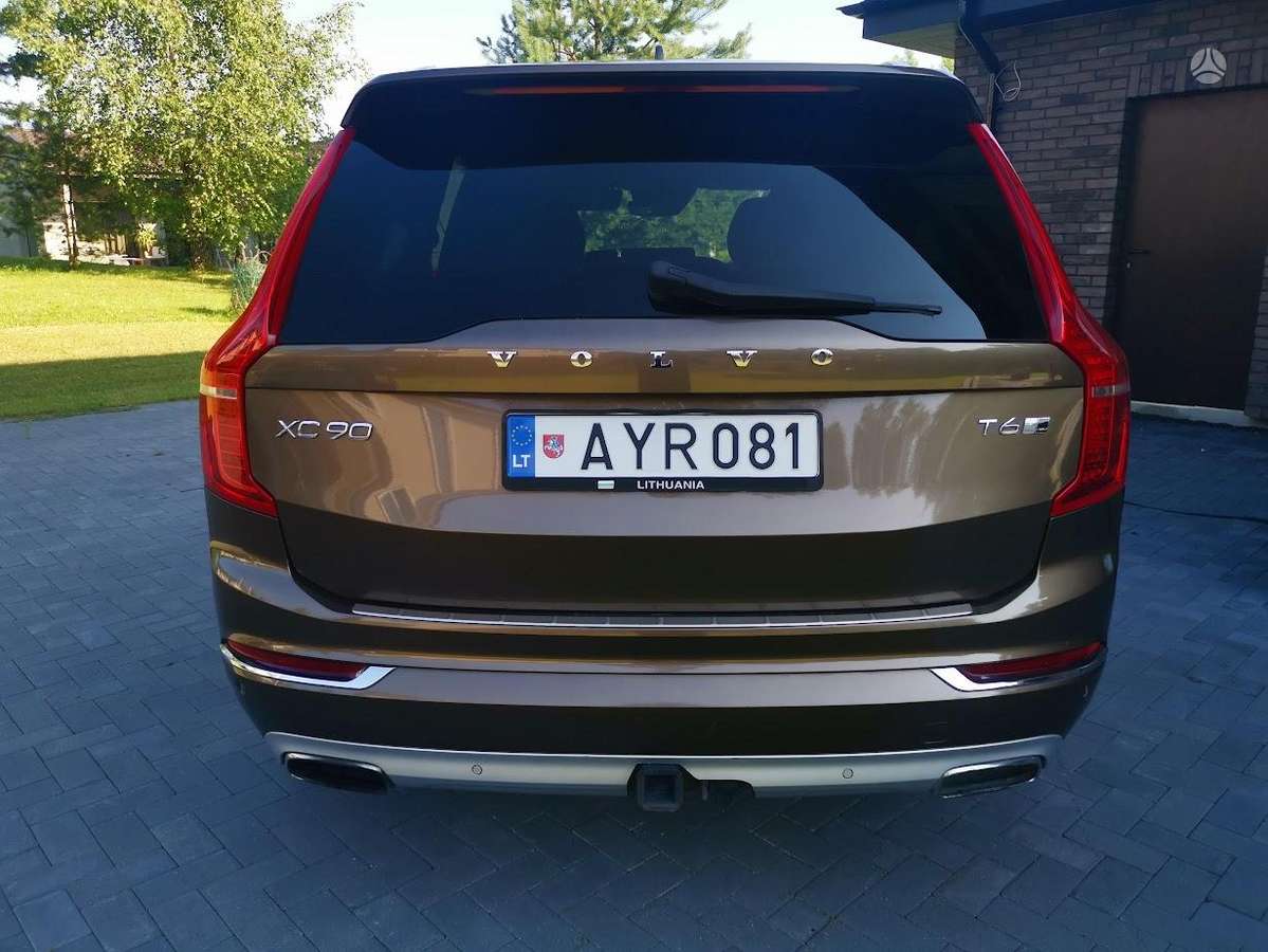 Volvo XC90 - 6