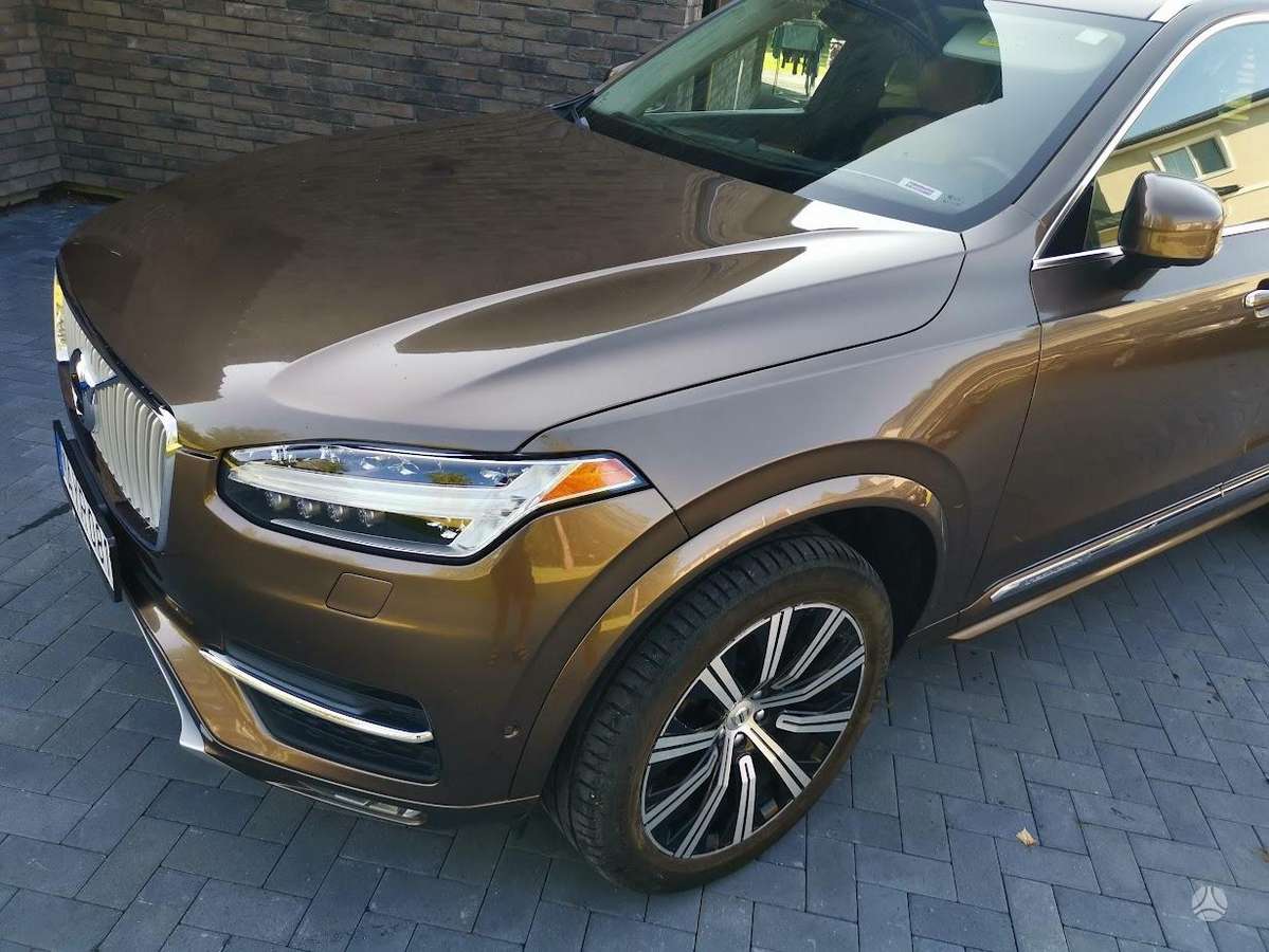 Volvo XC90 - 9