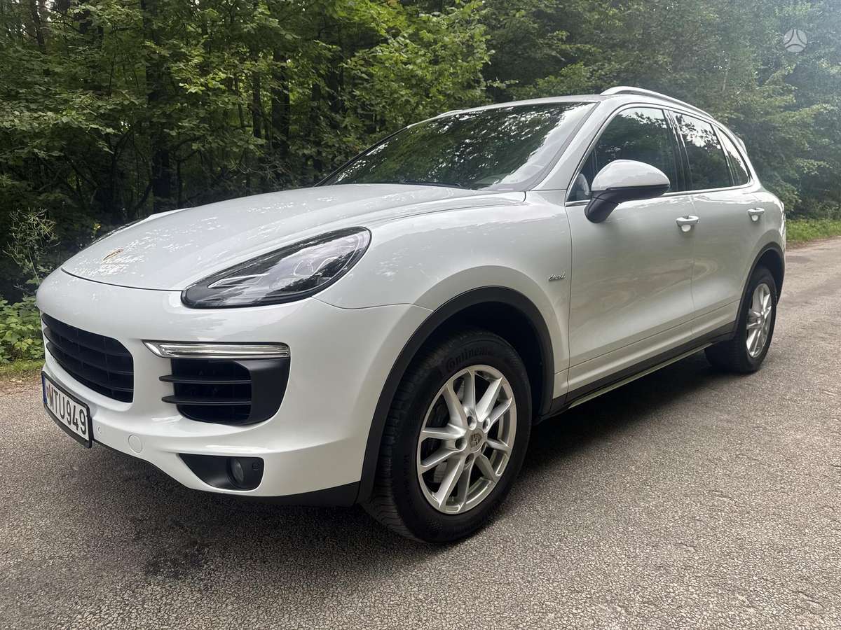 Porsche Cayenne - 3