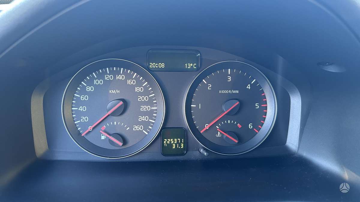 Volvo C30, 1.6 l., hatchback