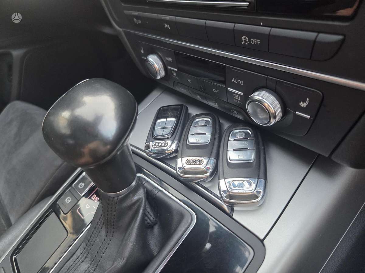 Audi A6, 3.0 l., wagon
