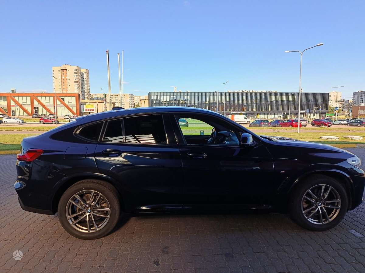 BMW X4, 2.0 l., Внедорожник / Кроссовер
