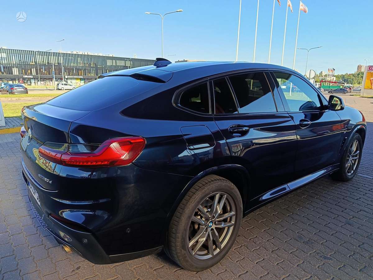 BMW X4, 2.0 l., Внедорожник / Кроссовер