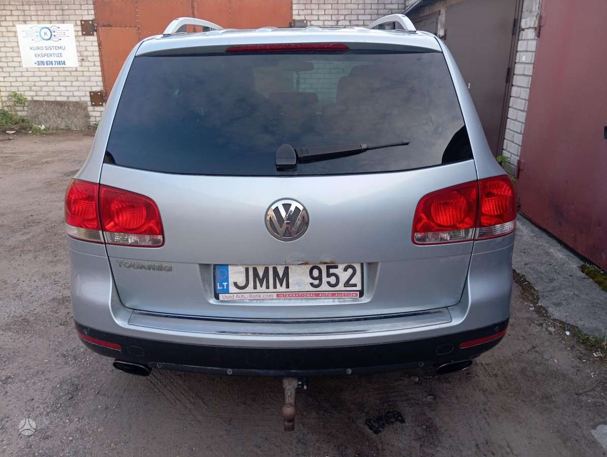 Volkswagen Touareg - 8