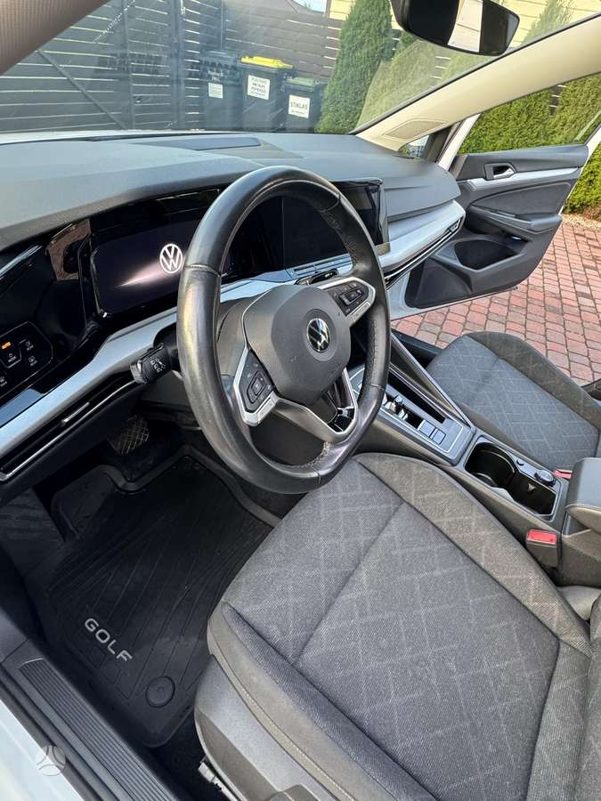 Volkswagen Golf - 7