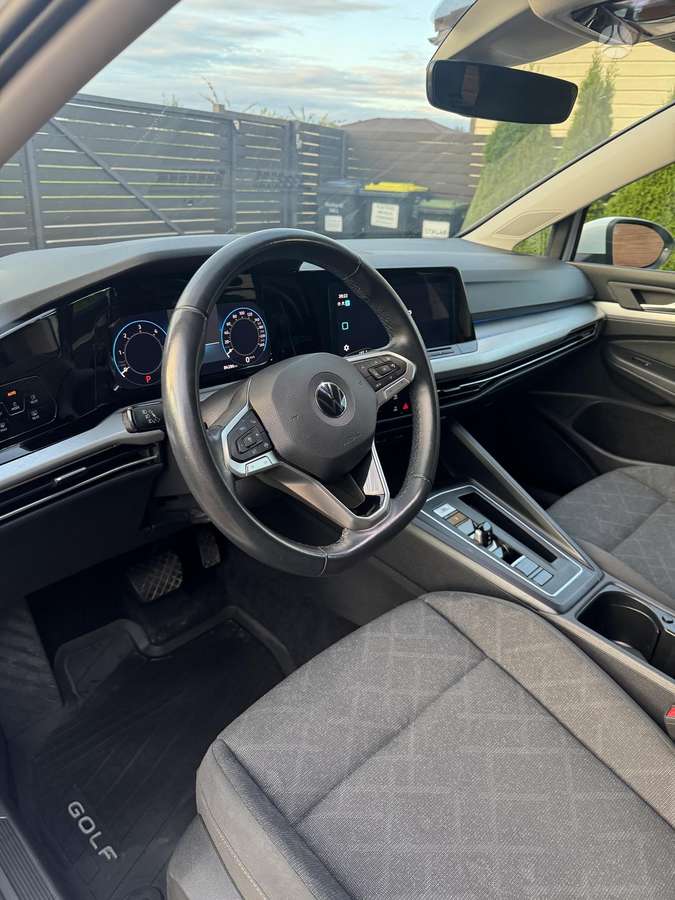 Volkswagen Golf - 5
