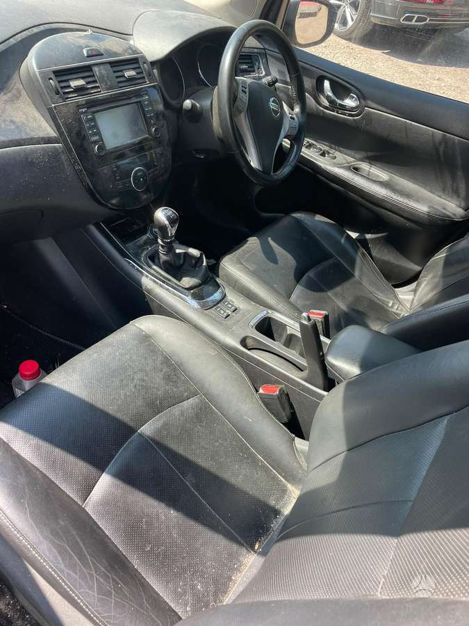 Nissan Pulsar dalimis
