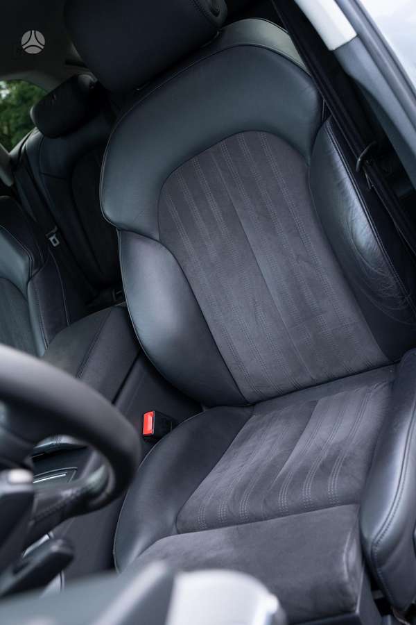 Audi A6 allroad, 3.0 l., Универсал