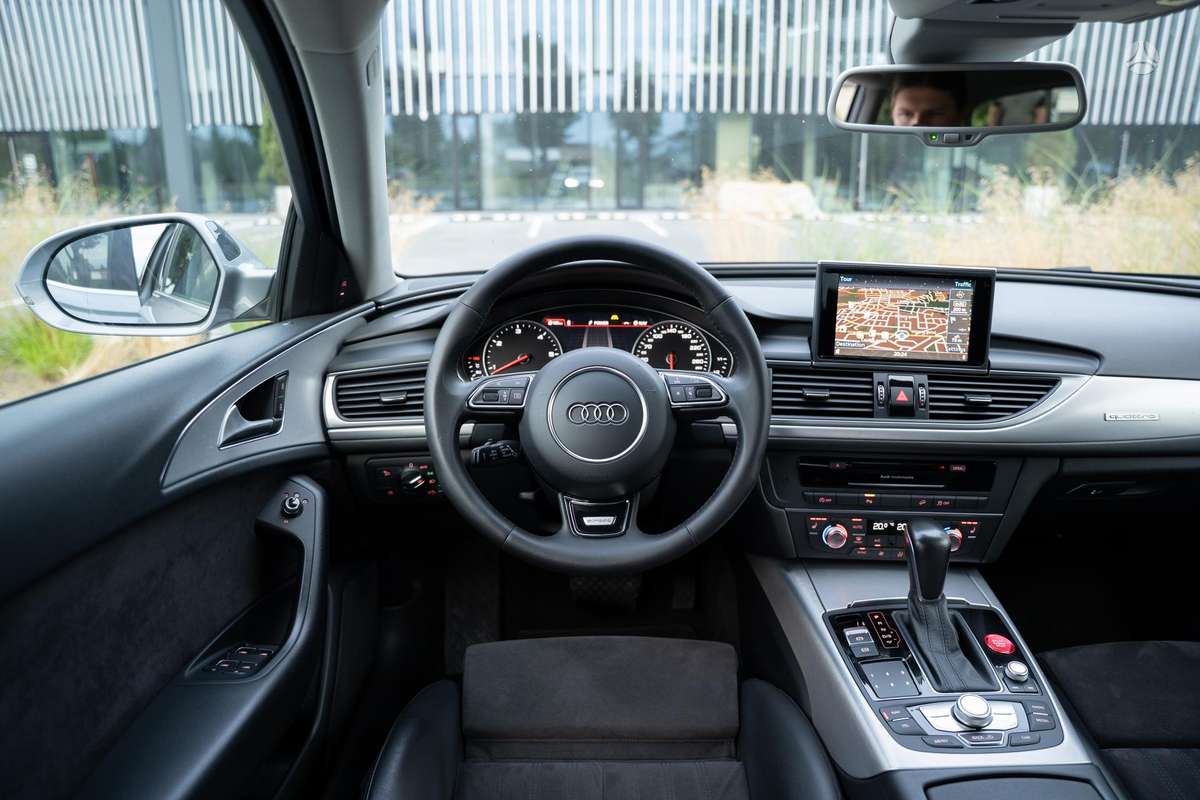 Audi A6 allroad, 3.0 l., Универсал