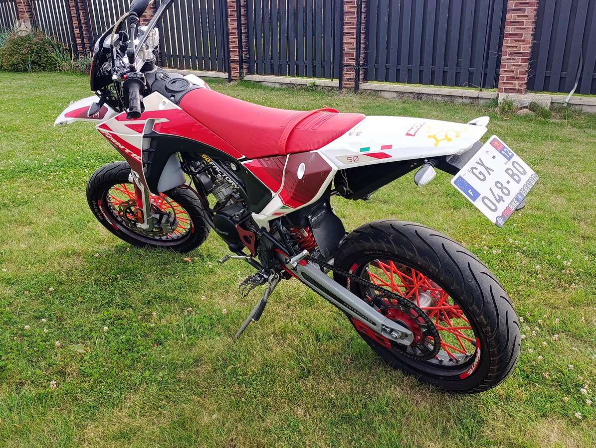 Derbi -kita- 50cc, supermoto