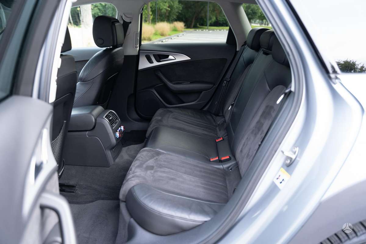 Audi A6 allroad, 3.0 l., Универсал
