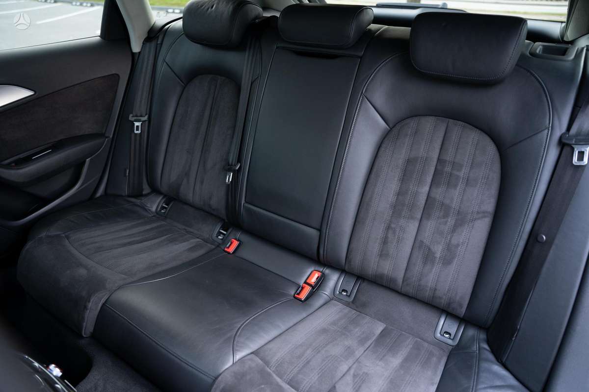 Audi A6 allroad, 3.0 l., Универсал