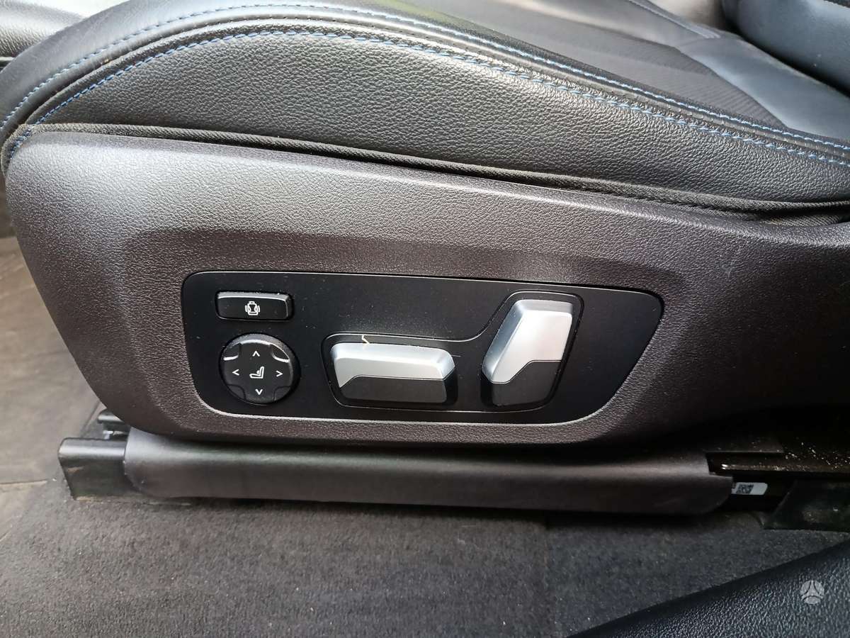 BMW X4, 2.0 l., Внедорожник / Кроссовер