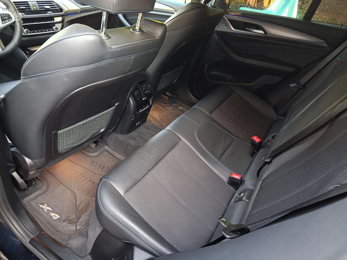 BMW X4, 2.0 l., Внедорожник / Кроссовер