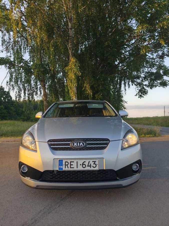 Kia Ceed, 1.6 l., Хэтчбек