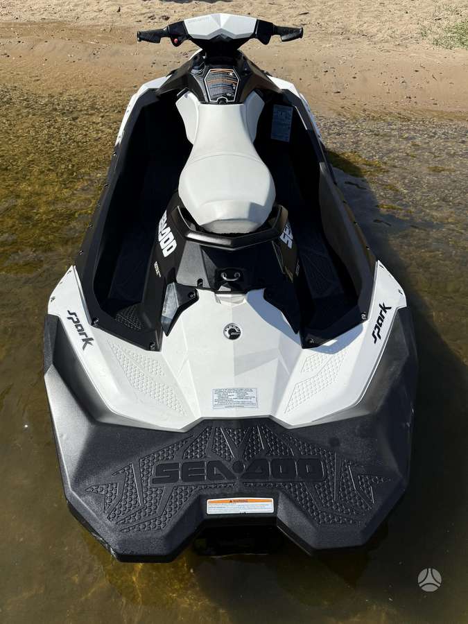 Sea-Doo Spark 3Up, водные мотоциклы