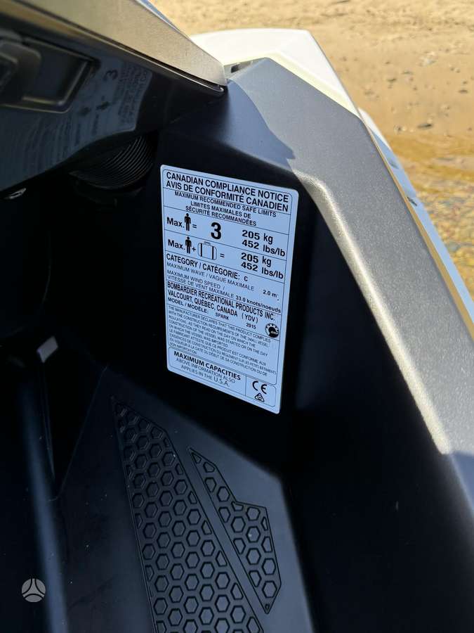Sea-Doo Spark 3Up, jet skis
