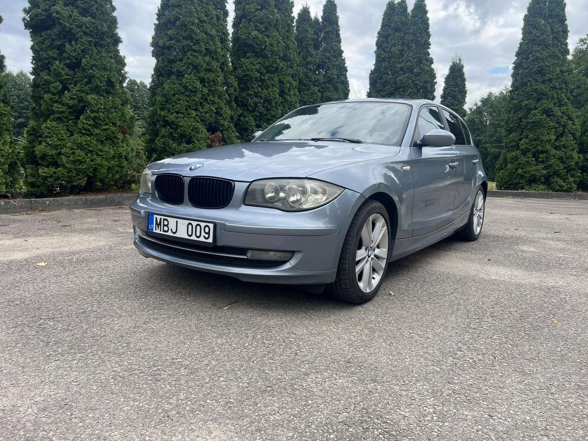 BMW 118, 2.0 l., Хэтчбек