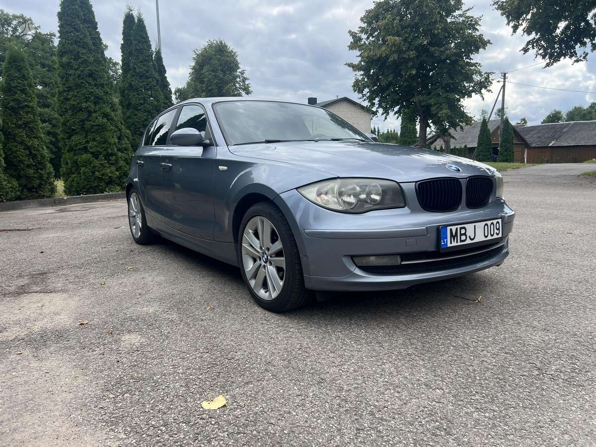 BMW 118, 2.0 l., Хэтчбек