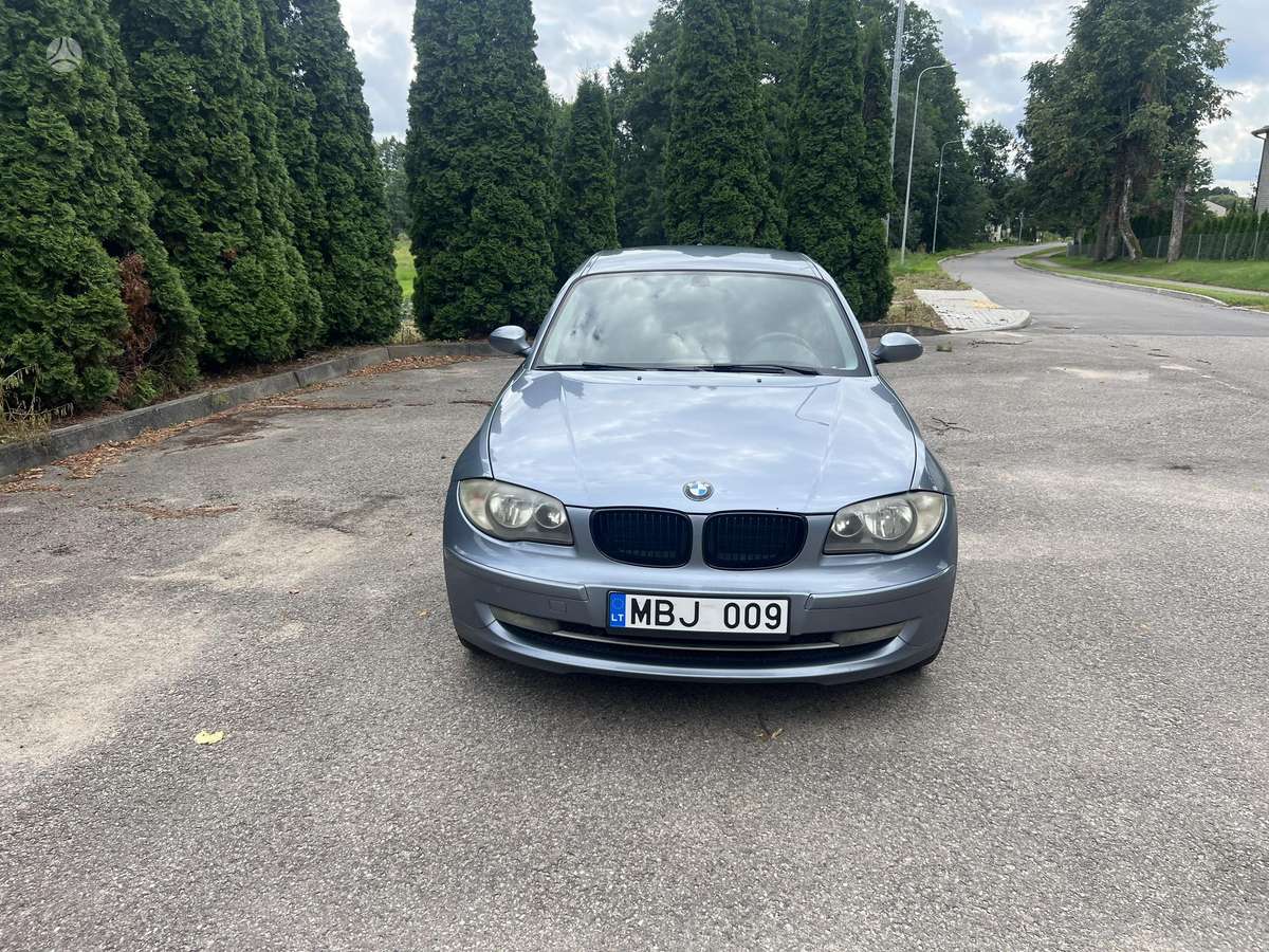 BMW 118, 2.0 l., Хэтчбек