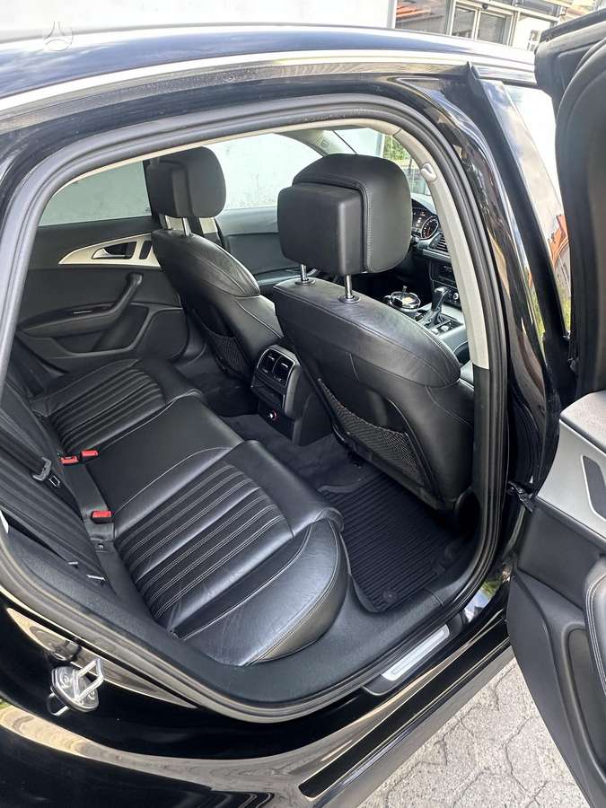 Audi A6, 3.0 l., Седан