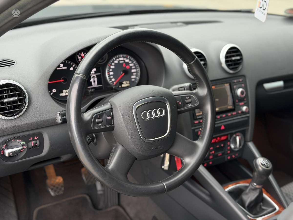 Audi A3, 2.0 l., Хэтчбек