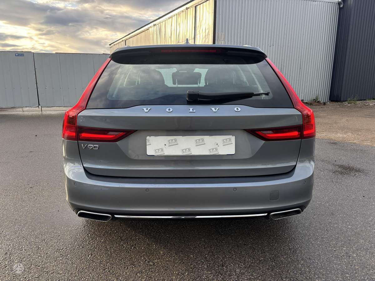 Volvo V90, 2.0 l., Универсал