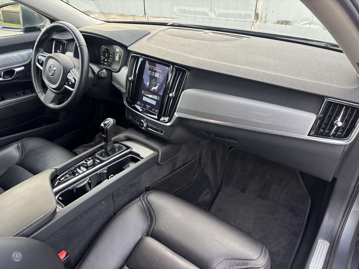 Volvo V90, 2.0 l., Универсал