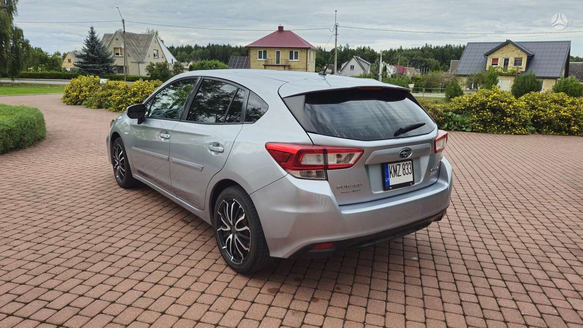 Subaru Impreza, 2.0 l., hatchback