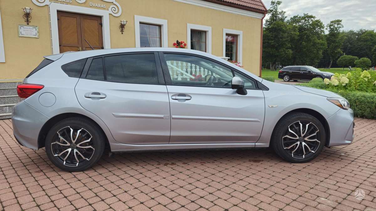 Subaru Impreza, 2.0 l., hatchback