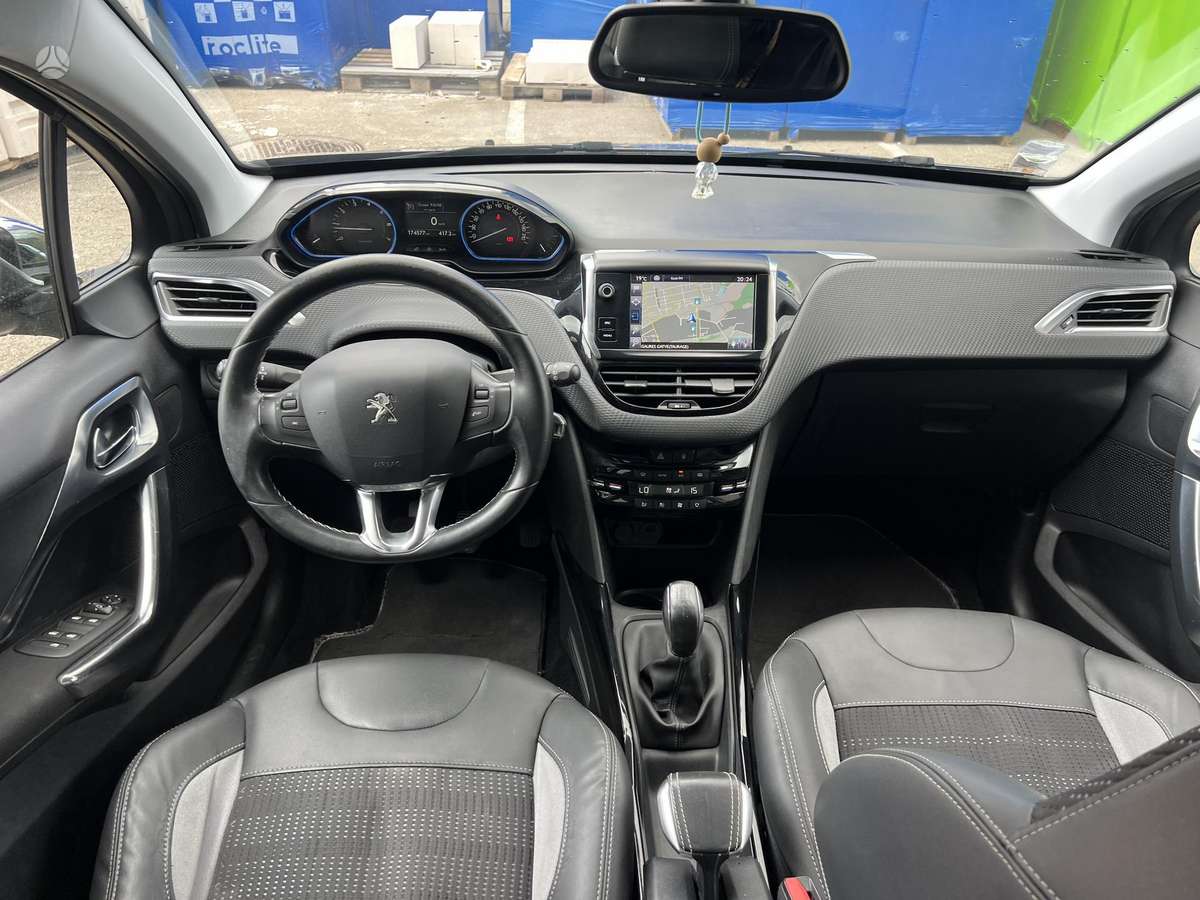 Peugeot 2008 - 7
