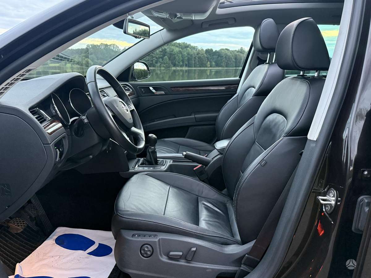 Skoda Superb, 1.6 l., Универсал