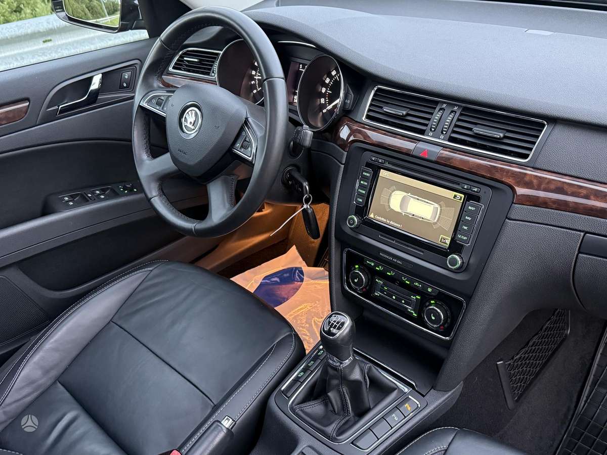 Skoda Superb, 1.6 l., Универсал