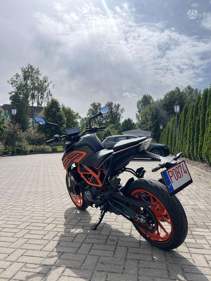 KTM Duke 125cc, street / classic