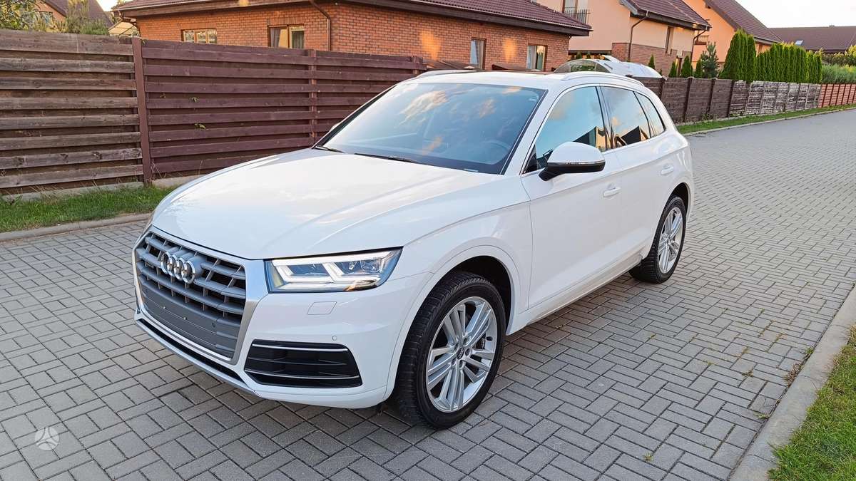 Audi Q5, 2.0 l., Внедорожник / Кроссовер