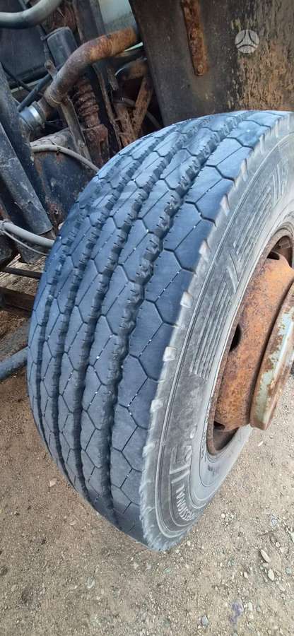 MAN LE 8 220, грузовики