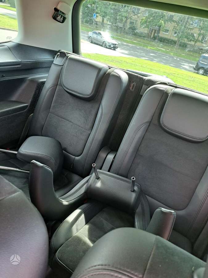 Volkswagen Sharan - 5