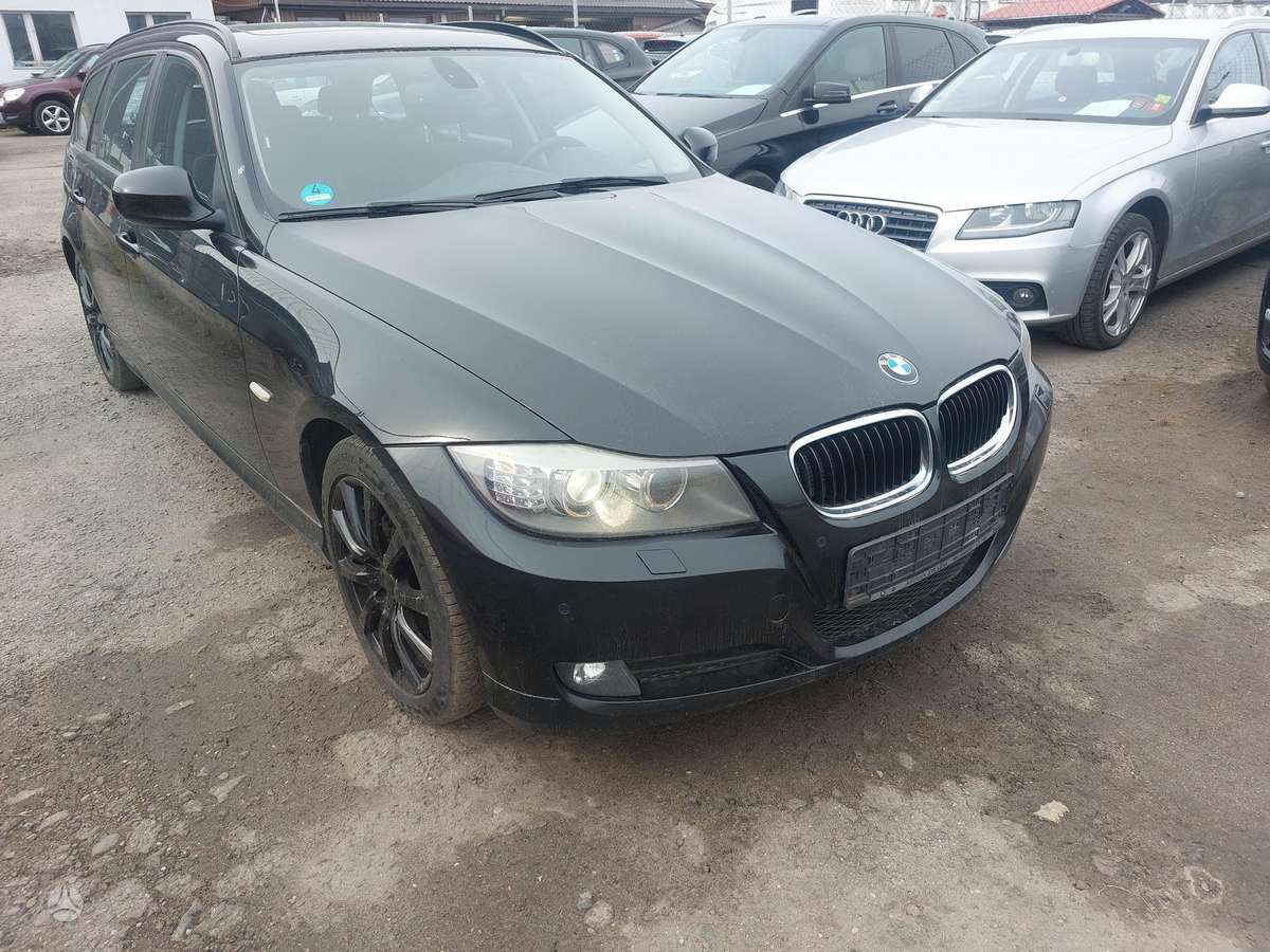 BMW 318, 2.0 l., wagon