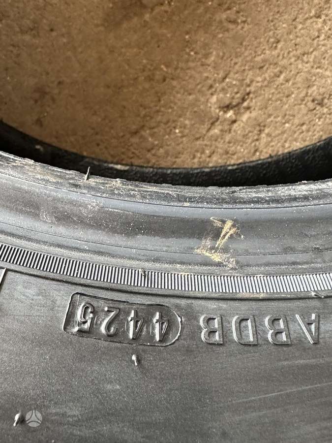 Nexen, winter 255/60 R18