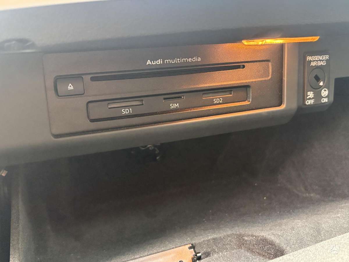 Audi A4, 2.0 l., Универсал