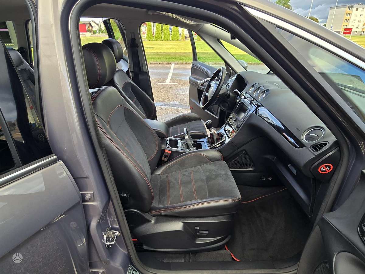 Ford S-MAX, 2.2 l., Минивэн