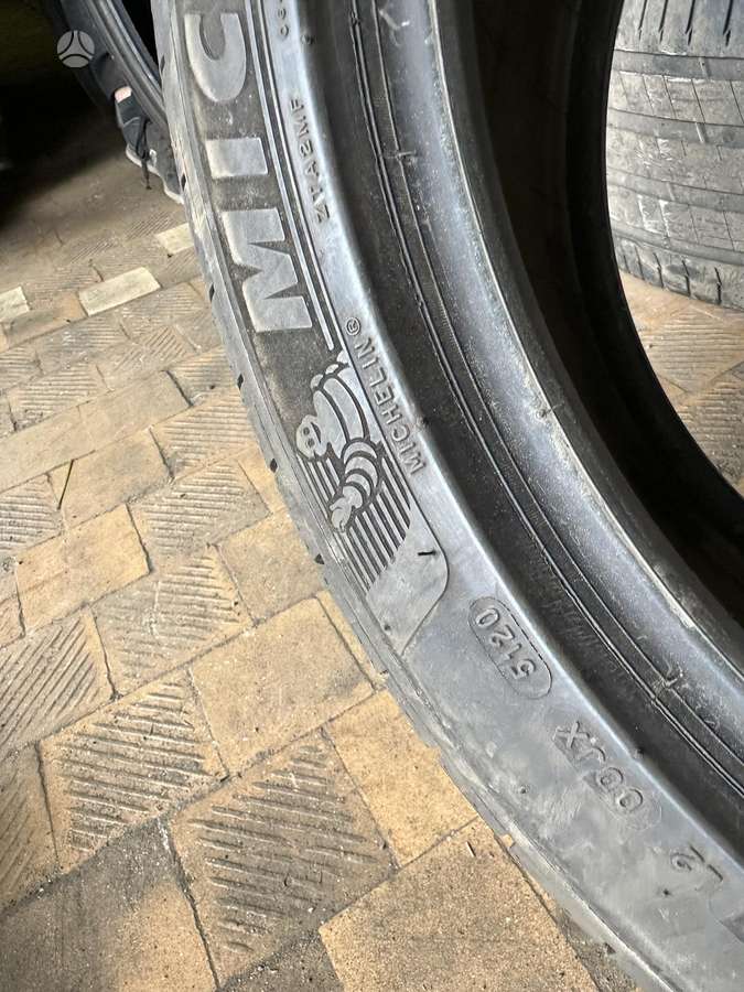 Michelin, летние 255/40 R20