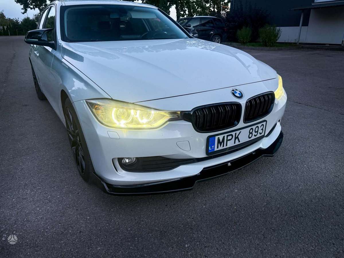 BMW 318, 2.0 l., Седан
