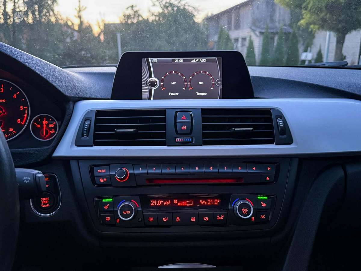 BMW 318, 2.0 l., Седан
