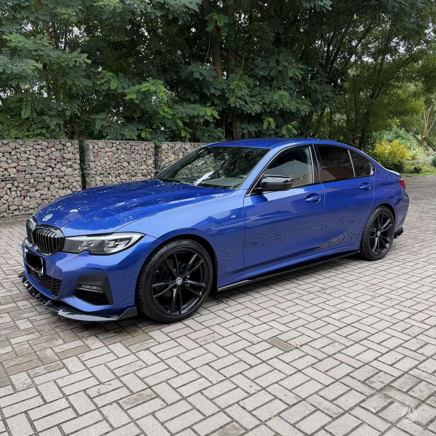BMW 320, 2.0 l., Седан
