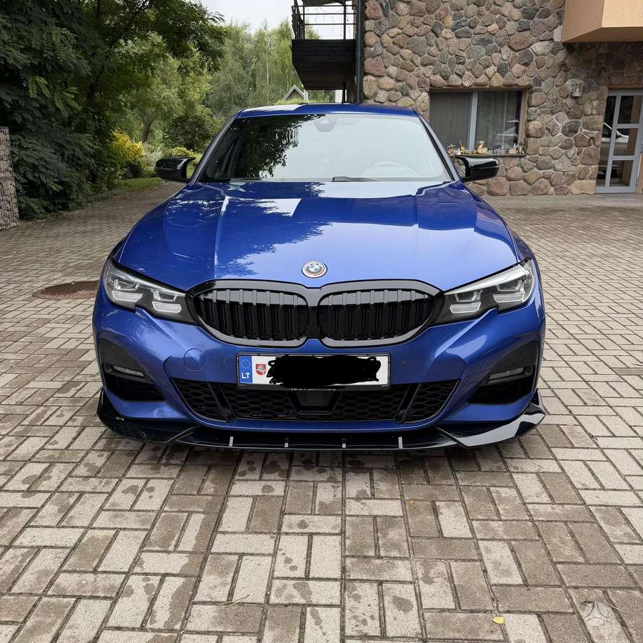 BMW 320, 2.0 l., Седан