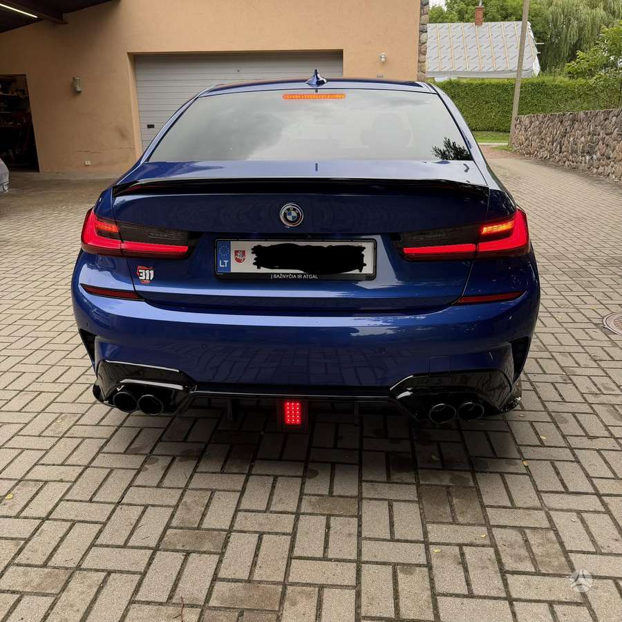 BMW 320, 2.0 l., Седан